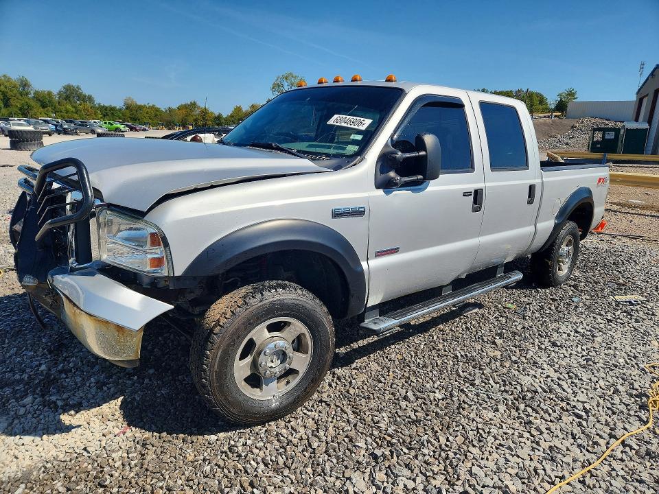 68046906 :رقم المزاد ، 1FTSW21P05ED38295 vin ، 2005 Ford F250 مزاد بيع