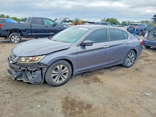 Auction sale of the 2015 Honda Accord, vin: 1HGCR2F31FA129997, lot number: 69702756