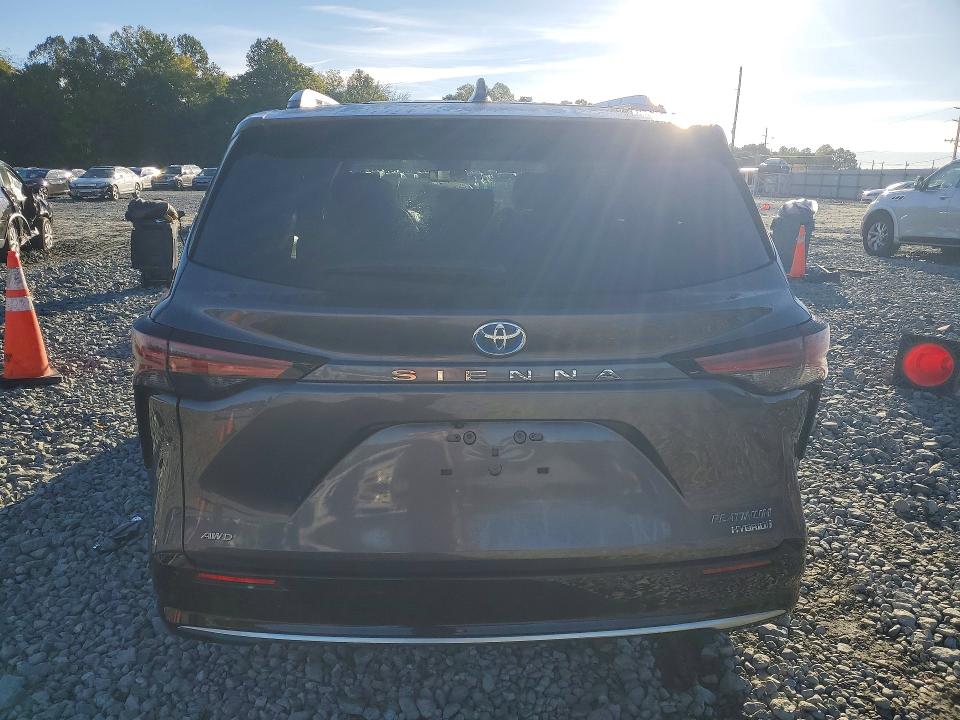 2023 Toyota Sienna მანქანა იყიდება აუქციონზე, vin: 5TDESKFC7PS107292, აუქციონის ნომერი: 70455076