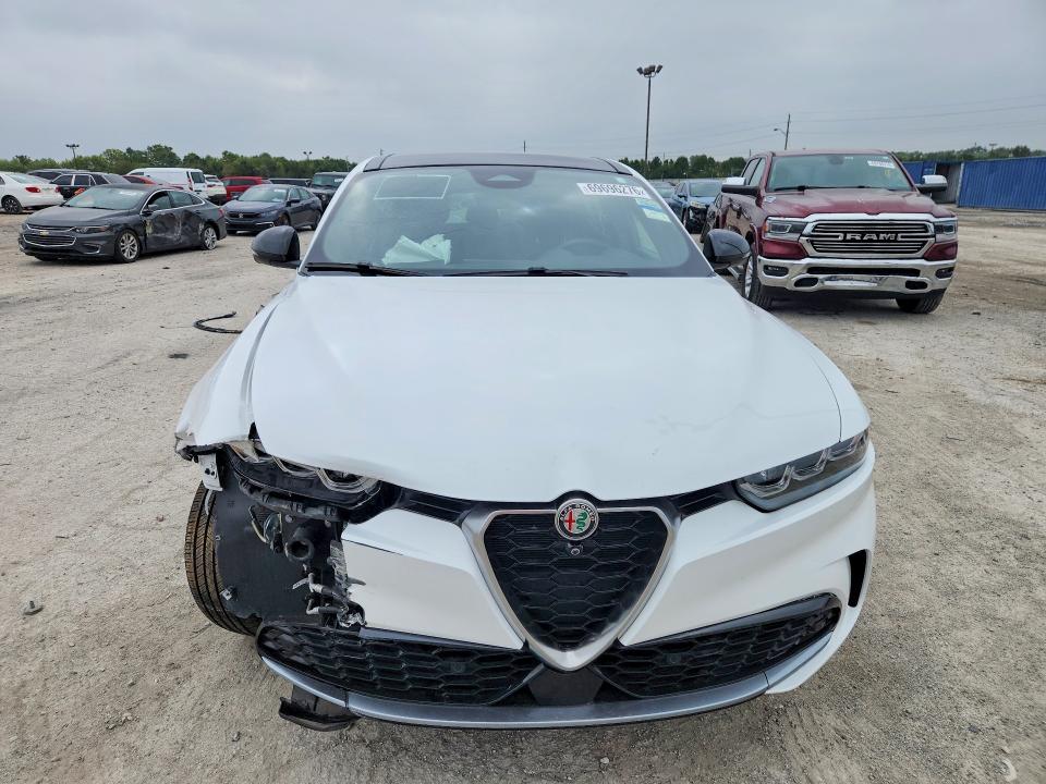 Продажа на аукционе авто 2024 Alfa Romeo Tonale, vin: ZASPATCWXR3035707, номер лота: 69696276