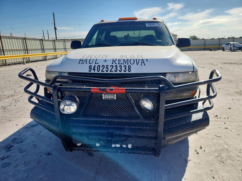Продажа на аукционе авто 2002 Chevrolet Silverado, vin: 1GCHK23132F156577, номер лота: 69682736