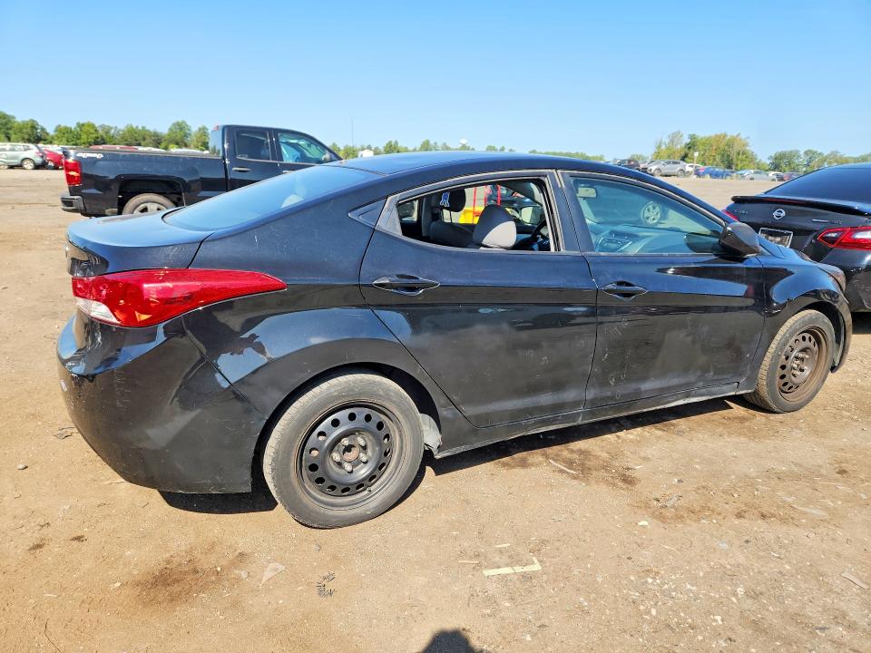 68715536 :رقم المزاد ، 5NPDH4AE3BH018686 vin ، 2011 Hyundai Elantra مزاد بيع