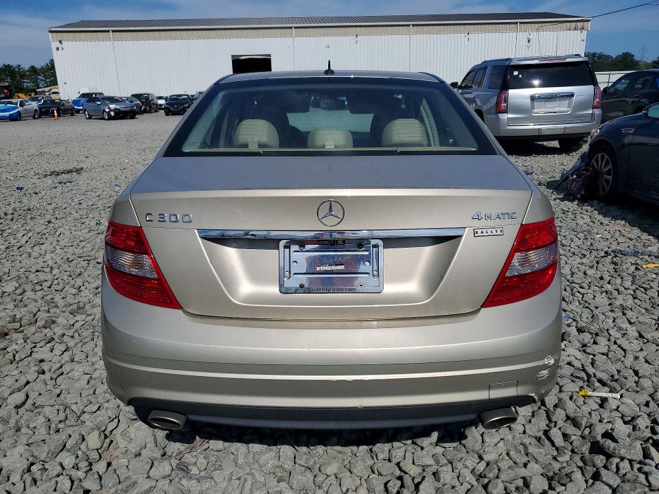 Продажа на аукционе авто 2011 Mercedes-benz C, vin: WDDGF8BB7BR152386, номер лота: 67655176