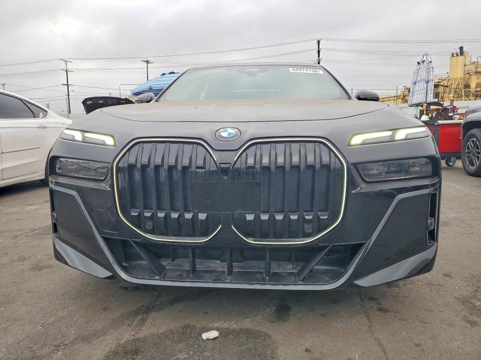 68974136 :رقم المزاد ، WBA23EH00RCT04472 vin ، 2024 Bmw 740 مزاد بيع