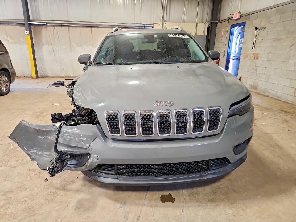 2019 Jeep Cherokee მანქანა იყიდება აუქციონზე, vin: 1C4PJMLX1KD421989, აუქციონის ნომერი: 67876436