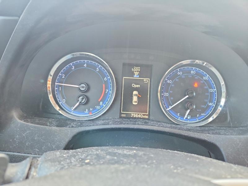 Продаж на аукціоні авто 2017 Toyota Corolla, vin: 5YFBURHE8HP710606, номер лоту: 68656336