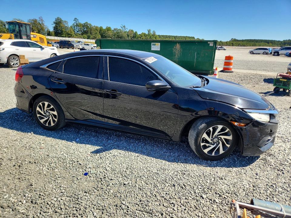 2018 Honda Civic მანქანა იყიდება აუქციონზე, vin: 2HGFC2F7XJH603411, აუქციონის ნომერი: 70724976