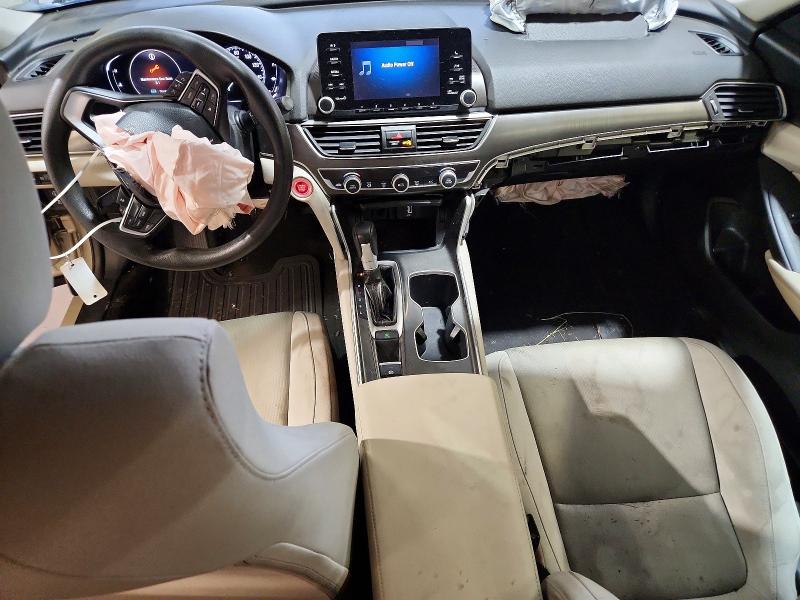 67280716 :رقم المزاد ، 1HGCV1F1XJA090159 vin ، 2018 Honda Accord مزاد بيع