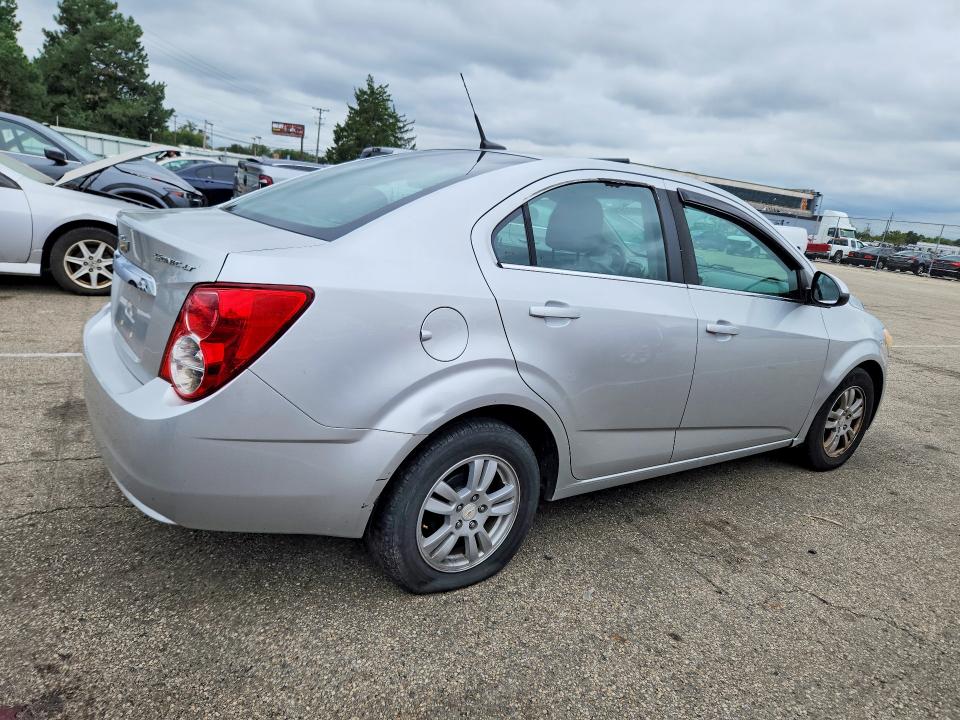 69970616 :رقم المزاد ، 1G1JC5SHXC4101435 vin ، 2012 Chevrolet Sonic مزاد بيع