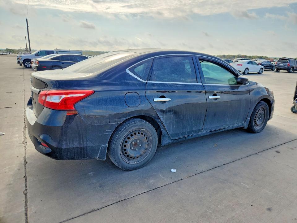 Продаж на аукціоні авто 2019 Nissan Sentra, vin: 3N1AB7APXKY323776, номер лоту: 67814766