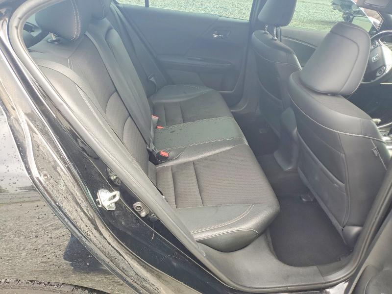 2017 Honda Accord მანქანა იყიდება აუქციონზე, vin: 1HGCR2F52HA275961, აუქციონის ნომერი: 68069016