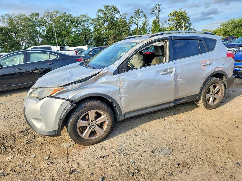 Auction sale of the 2015 Toyota Rav4, vin: 2T3WFREV6FW230227, lot number: 69617276