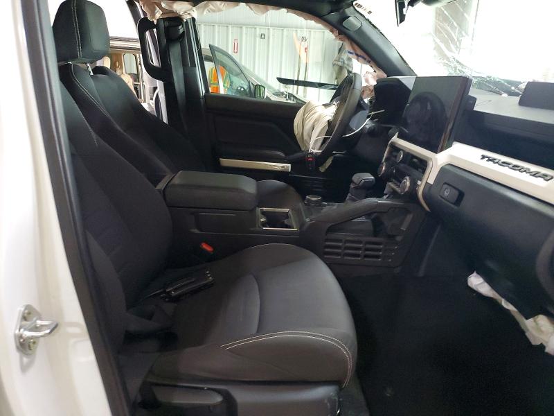 68398816 :رقم المزاد ، 3TYLB5JN9RT057956 vin ، 2024 Toyota Tacoma مزاد بيع