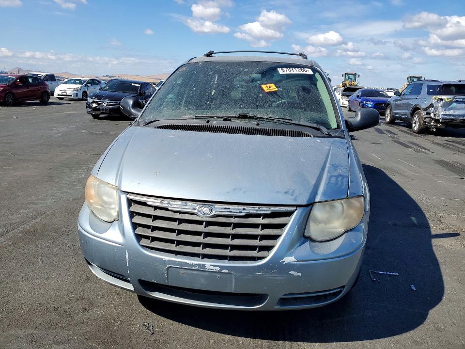 Aukcja sprzedaży 2005 Chrysler Town & Country, vin: 2C4GP54L85R226098, numer aukcji: 67031266