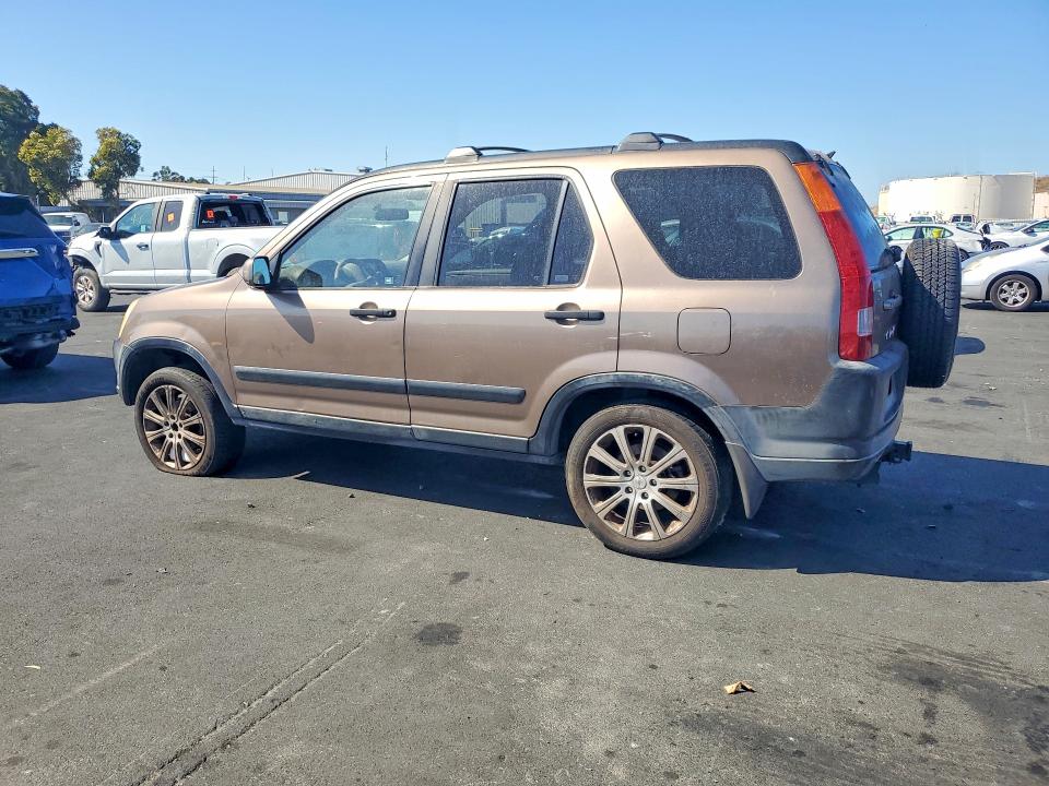 69638776 :رقم المزاد ، JHLRD78823C035921 vin ، 2003 Honda Cr-v مزاد بيع