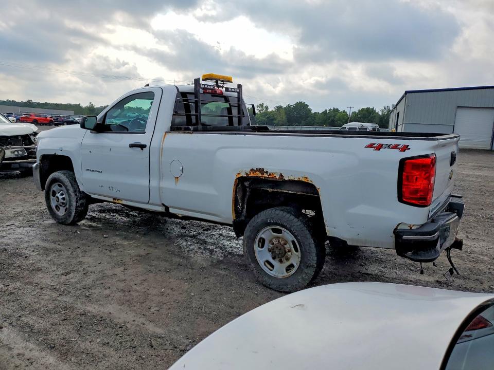 Продаж на аукціоні авто 2018 Chevrolet Silverado, vin: 1GC0KUEGXJZ131795, номер лоту: 67170106
