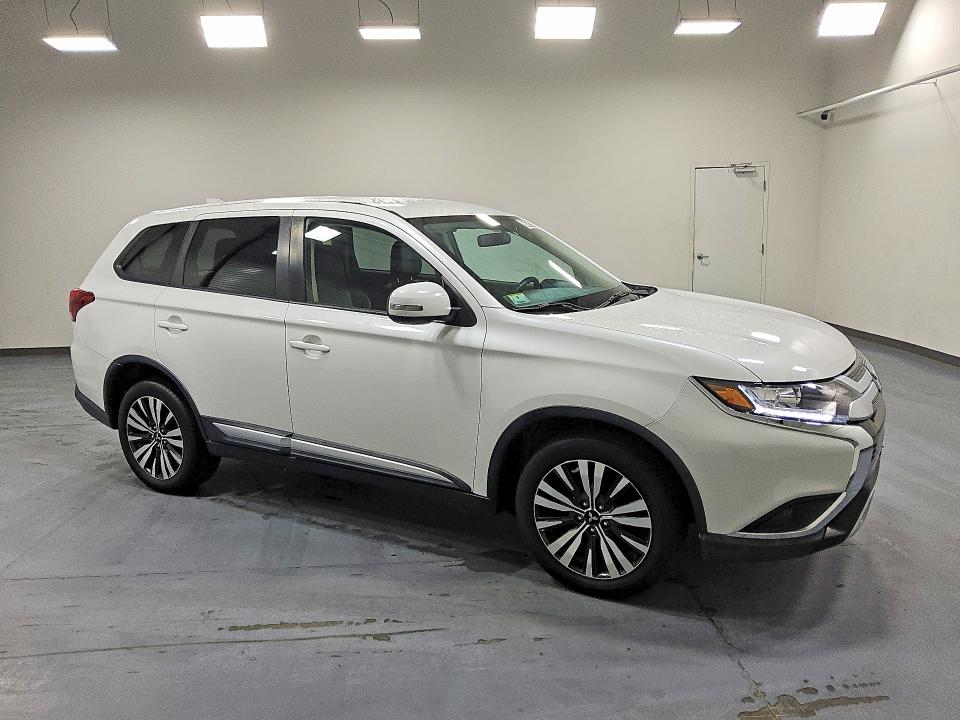 Aukcja sprzedaży 2019 Mitsubishi Outlander, vin: JA4AZ3A37KZ003667, numer aukcji: 66465116