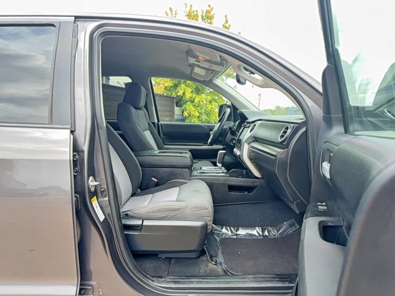Продажа на аукционе авто 2015 Toyota Tundra, vin: 5TFEM5F10FX088619, номер лота: 68020746