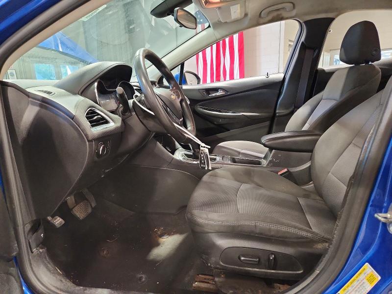 68876026 :رقم المزاد ، 1G1BE5SM1H7167759 vin ، 2017 Chevrolet Cruze مزاد بيع