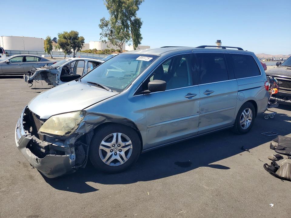 Auction sale of the 2005 Honda Odyssey, vin: 5FNRL38415B128960, lot number: 68824726