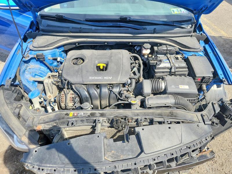 Auction sale of the 2017 Hyundai Elantra, vin: 5NPD84LFXHH050677, lot number: 68140456