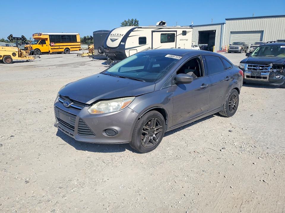 68087526 :رقم المزاد ، 1FAHP3F28CL435432 vin ، 2012 Ford Focus مزاد بيع