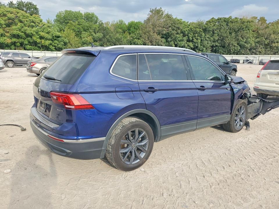 68150946 :رقم المزاد ، 3VV2B7AX3NM076700 vin ، 2022 Volkswagen Tiguan مزاد بيع