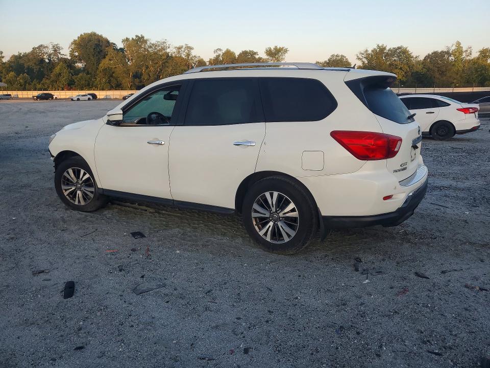 67367156 :رقم المزاد ، 5N1DR2MN0HC631457 vin ، 2017 Nissan Pathfinder مزاد بيع