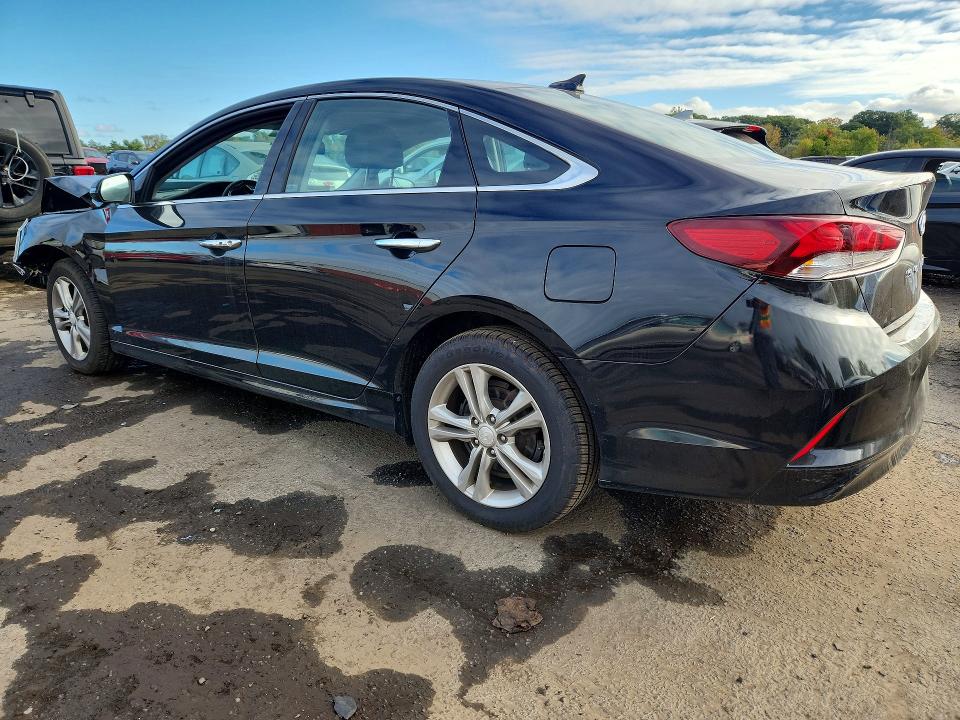 Продажа на аукционе авто 2019 Hyundai Sonata, vin: 5NPE34AF8KH821893, номер лота: 70035136