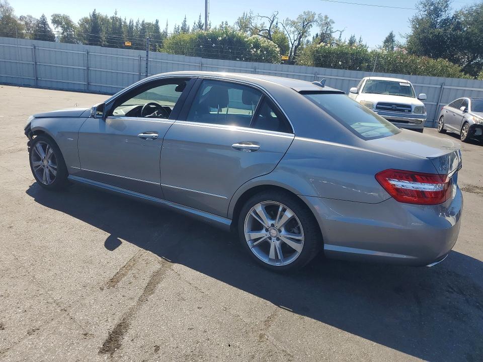 69794346 :رقم المزاد ، WDDHF5KB4CA538783 vin ، 2012 Mercedes-benz E مزاد بيع