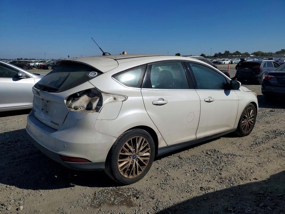 Aukcja sprzedaży 2015 Ford Focus, vin: 1FADP3N21FL241667, numer aukcji: 69716636