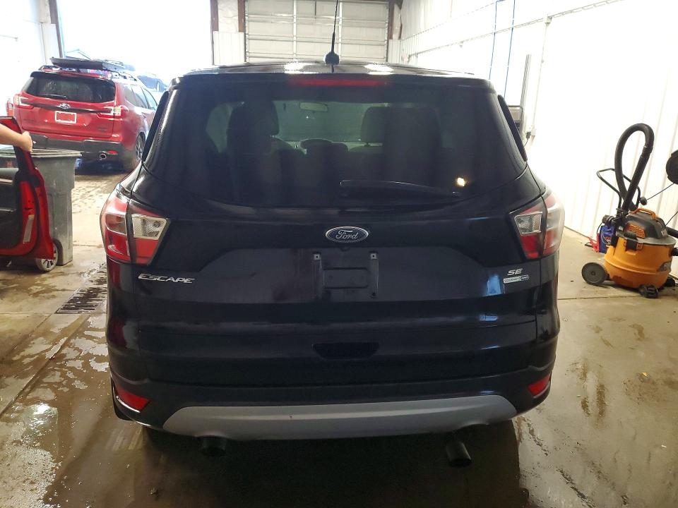2017 Ford Escape მანქანა იყიდება აუქციონზე, vin: 1FMCU9GD6HUA11261, აუქციონის ნომერი: 67249756