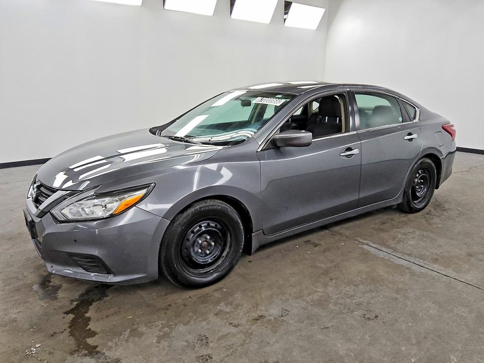 2018 Nissan Altima მანქანა იყიდება აუქციონზე, vin: 1N4AL3AP2JC139741, აუქციონის ნომერი: 67000966
