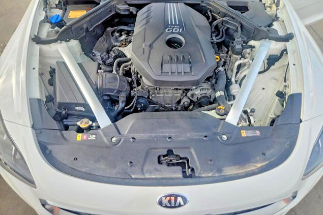 71182996 :رقم المزاد ، KNAE25LA0J6021377 vin ، 2018 Kia Stinger مزاد بيع