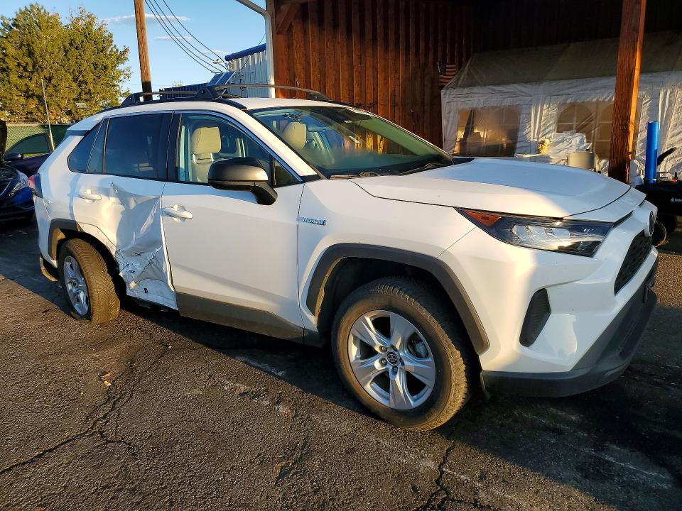 69911656 :رقم المزاد ، 2T3L6RFV5MW014271 vin ، 2021 Toyota Rav4 مزاد بيع
