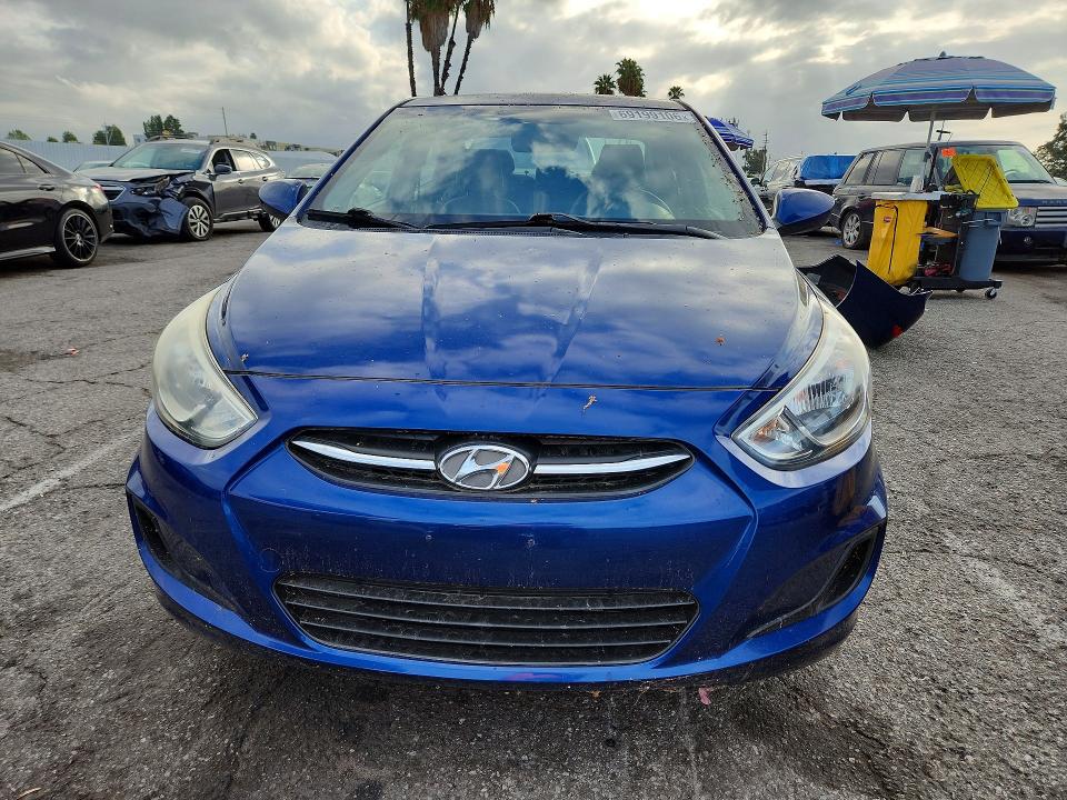 2015 Hyundai Accent მანქანა იყიდება აუქციონზე, vin: KMHCT4AE7FU833362, აუქციონის ნომერი: 69199106