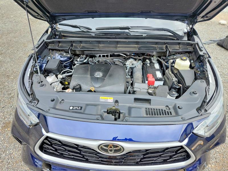Продаж на аукціоні авто 2022 Toyota Highlander, vin: 5TDHZRBH7NS230008, номер лоту: 68414786