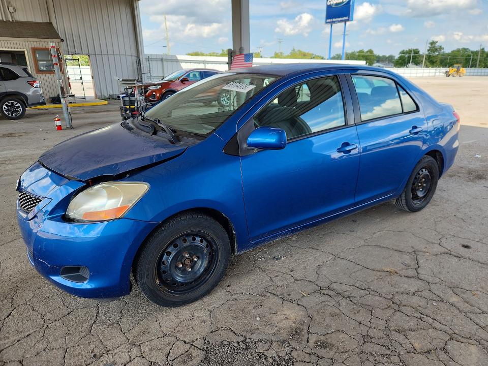 68164926 :رقم المزاد ، JTDBT903991310833 vin ، 2009 Toyota Yaris مزاد بيع