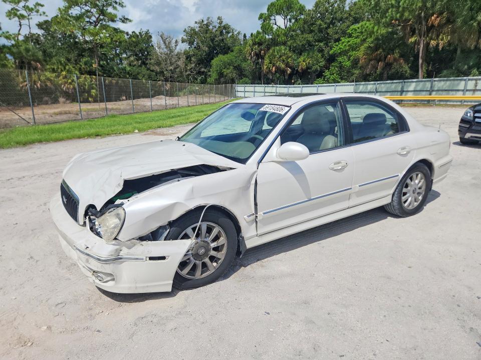 Продажа на аукционе авто 2003 Hyundai Sonata, vin: KMHWF35H03A900853, номер лота: 69184806