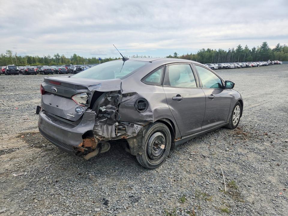 2014 Ford Focus მანქანა იყიდება აუქციონზე, vin: 1FADP3F2XEL315360, აუქციონის ნომერი: 69305306