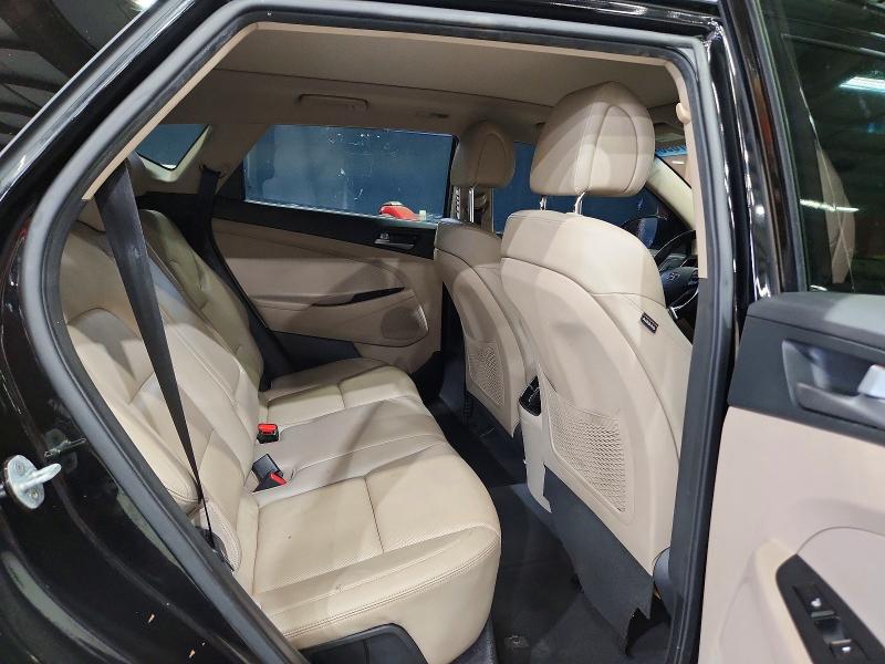 68617096 :رقم المزاد ، KM8J3CA26GU236311 vin ، 2016 Hyundai Tucson مزاد بيع