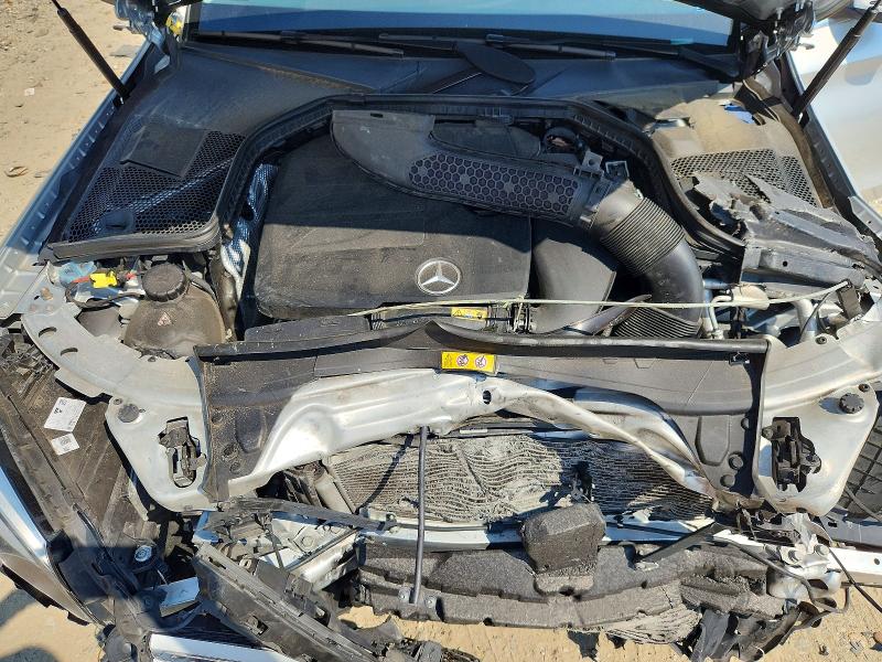 67528726 :رقم المزاد ، W1KWF8EB0MR611767 vin ، 2021 Mercedes-benz C مزاد بيع