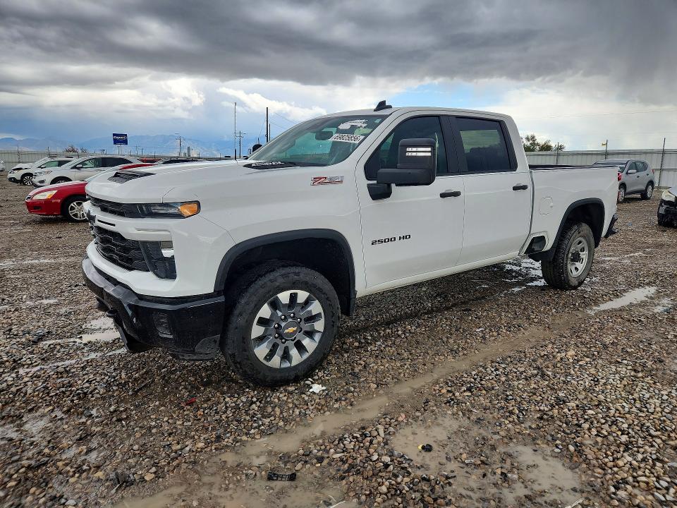 69825856 :رقم المزاد ، 1GC4YME71RF115644 vin ، 2024 Chevrolet Silverado مزاد بيع
