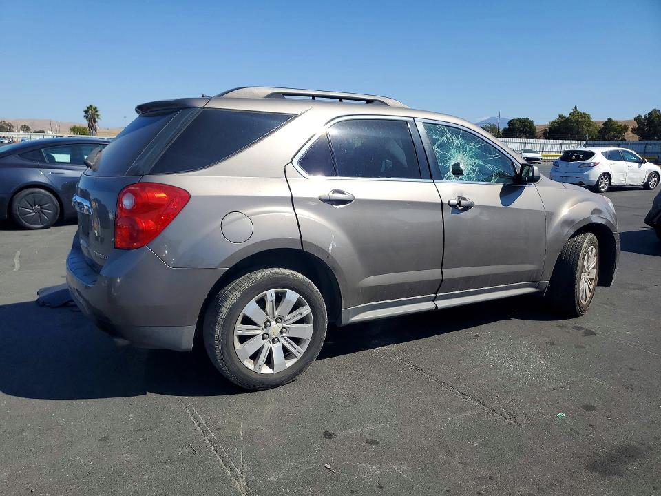 69615936 :رقم المزاد ، 2CNFLPEY8A6376250 vin ، 2010 Chevrolet Equinox مزاد بيع