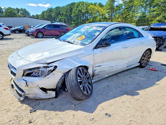 68280576 :رقم المزاد ، WDDSJ4EB8JN645528 vin ، 2018 Mercedes-benz Cla مزاد بيع