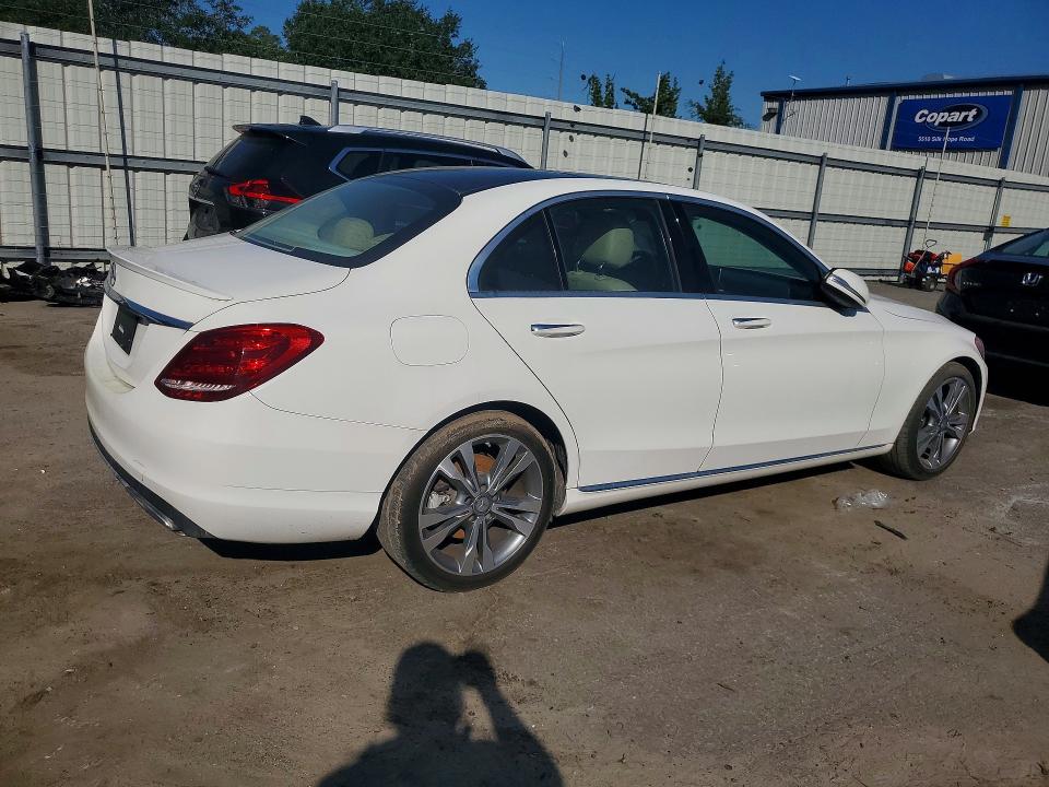 2015 Mercedes-benz C მანქანა იყიდება აუქციონზე, vin: 55SWF4JB6FU052970, აუქციონის ნომერი: 69578906