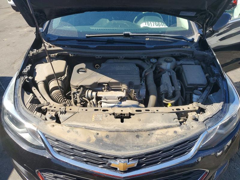 70176846 :رقم المزاد ، 1G1BE5SM7J7179419 vin ، 2018 Chevrolet Cruze مزاد بيع