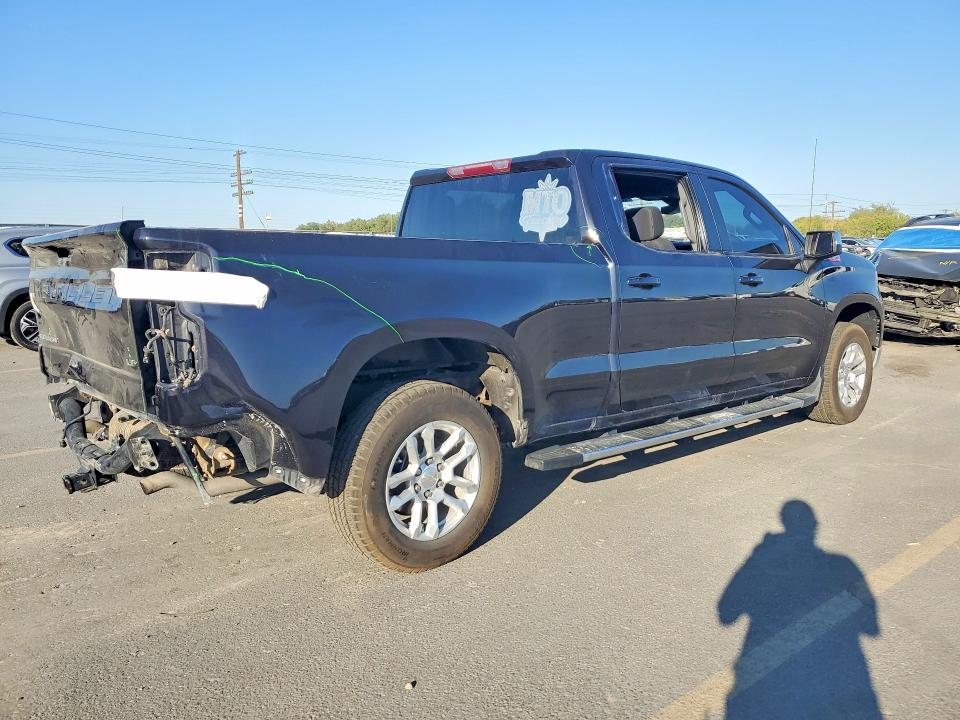 68421486 :رقم المزاد ، 1GCUDDEDXNZ640860 vin ، 2022 Chevrolet Silverado مزاد بيع