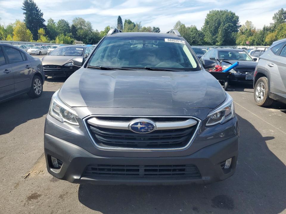 68802016 :رقم المزاد ، 4S4BTGND7N3257548 vin ، 2022 Subaru Outback مزاد بيع