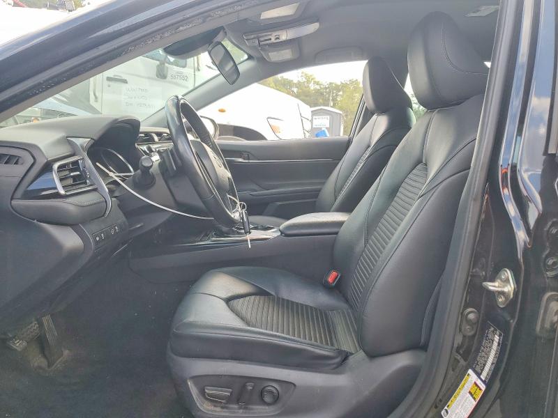 Продажа на аукционе авто 2019 Toyota Camry, vin: 4T1B11HK8KU738573, номер лота: 68344936